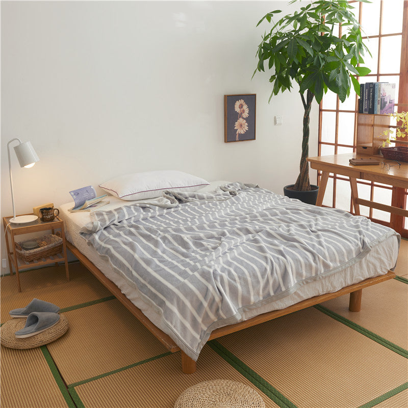 Winter Coral Wool Air Conditioner Nap Blanket Towel