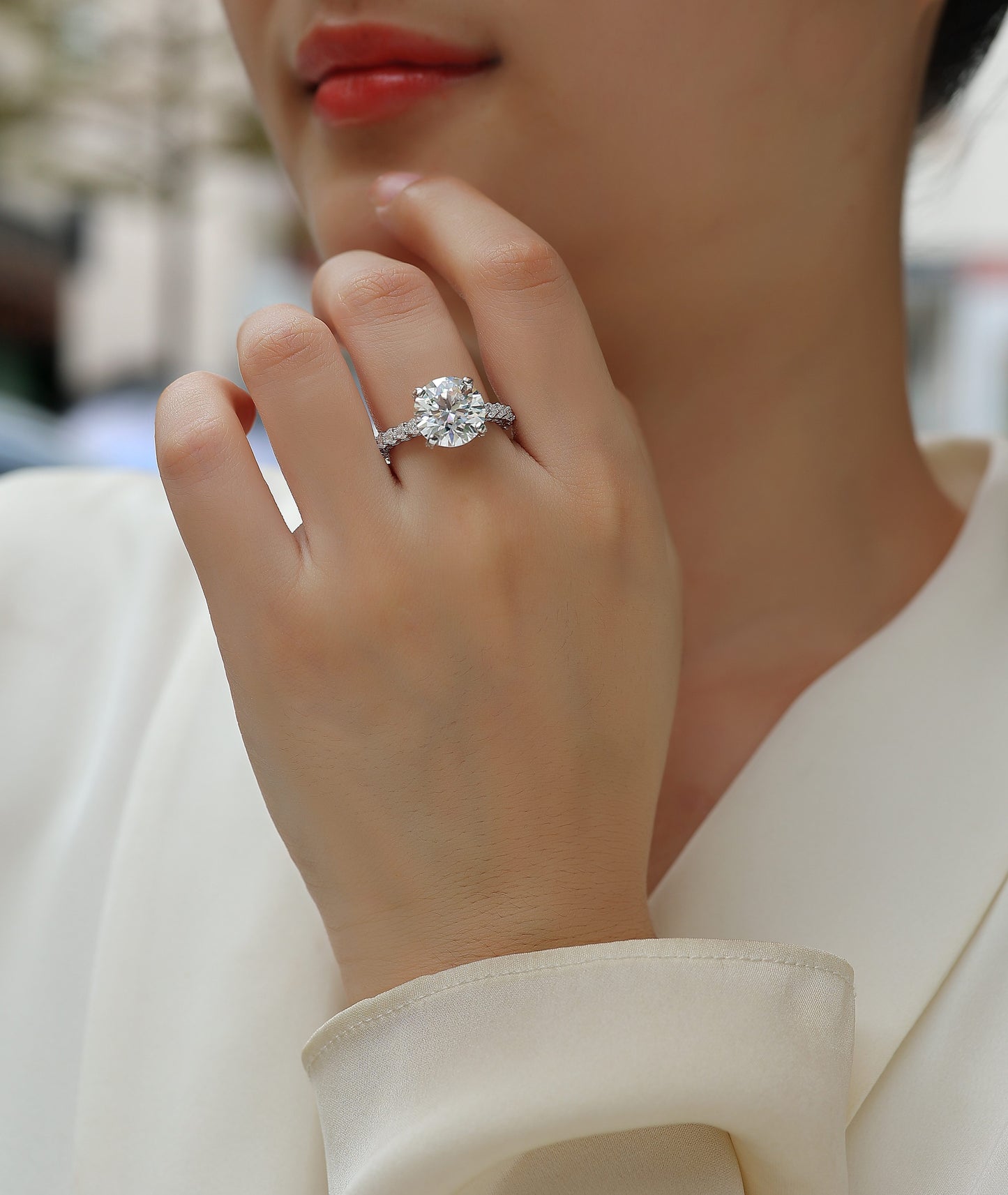 Affectionate And Tender - A Fashionable And Luxurious Jewelry Piece Set With 5-carat Moissanite S925 Sterling Silver And Platinum-plated Diamond