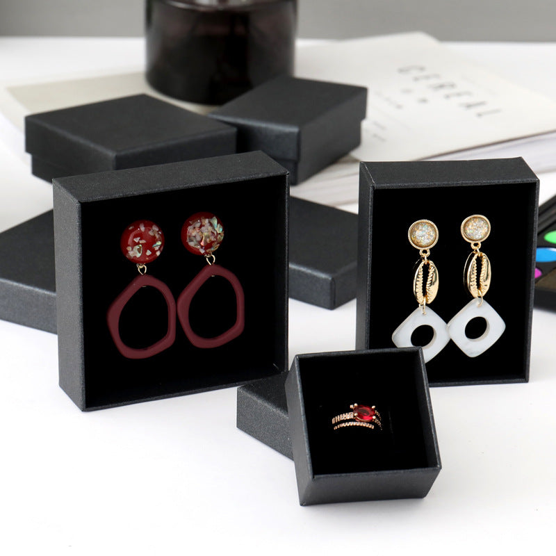 Jewelry box, pendant, necklace, jewelry box