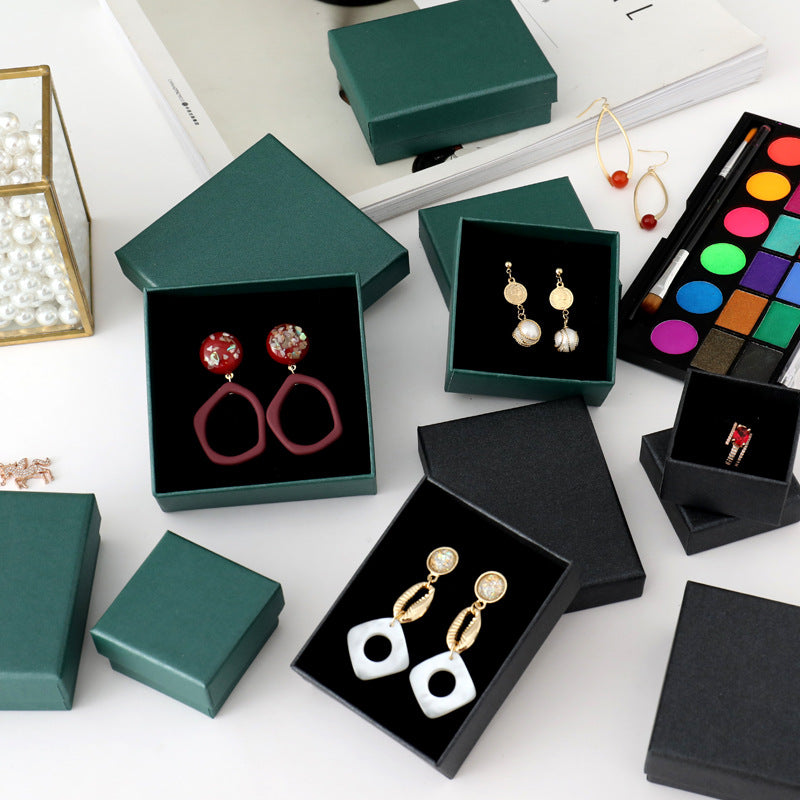 Jewelry box, pendant, necklace, jewelry box