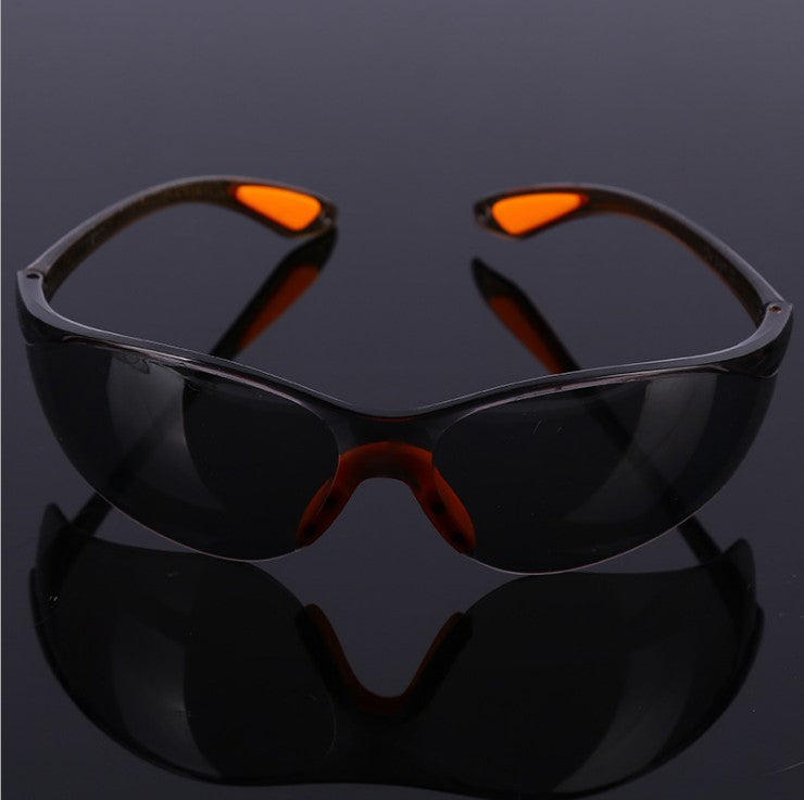 Soft nose bridge protective glasses
