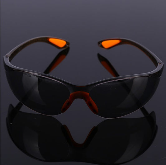 Soft nose bridge protective glasses
