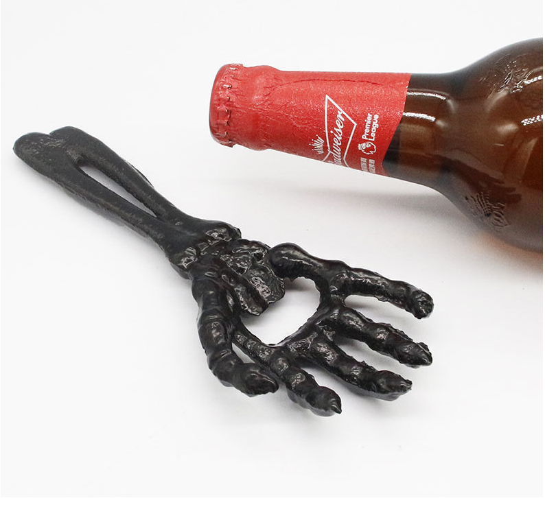 Metal Skull Finger Can Opener For Halloween Drinks